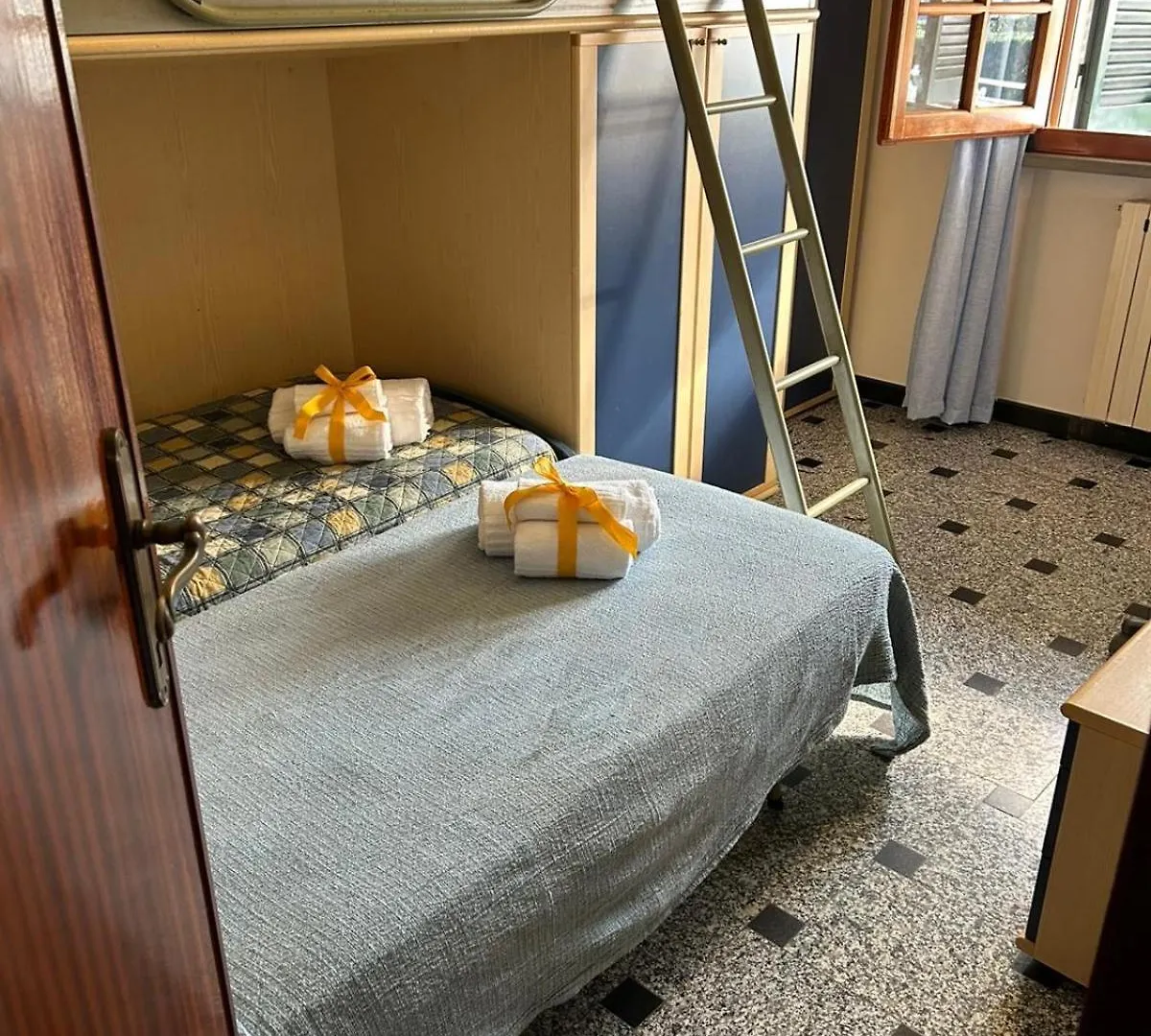 Apartment Tra Forte Dei Marmi E Marina Di Massa - Il Melograno Italy